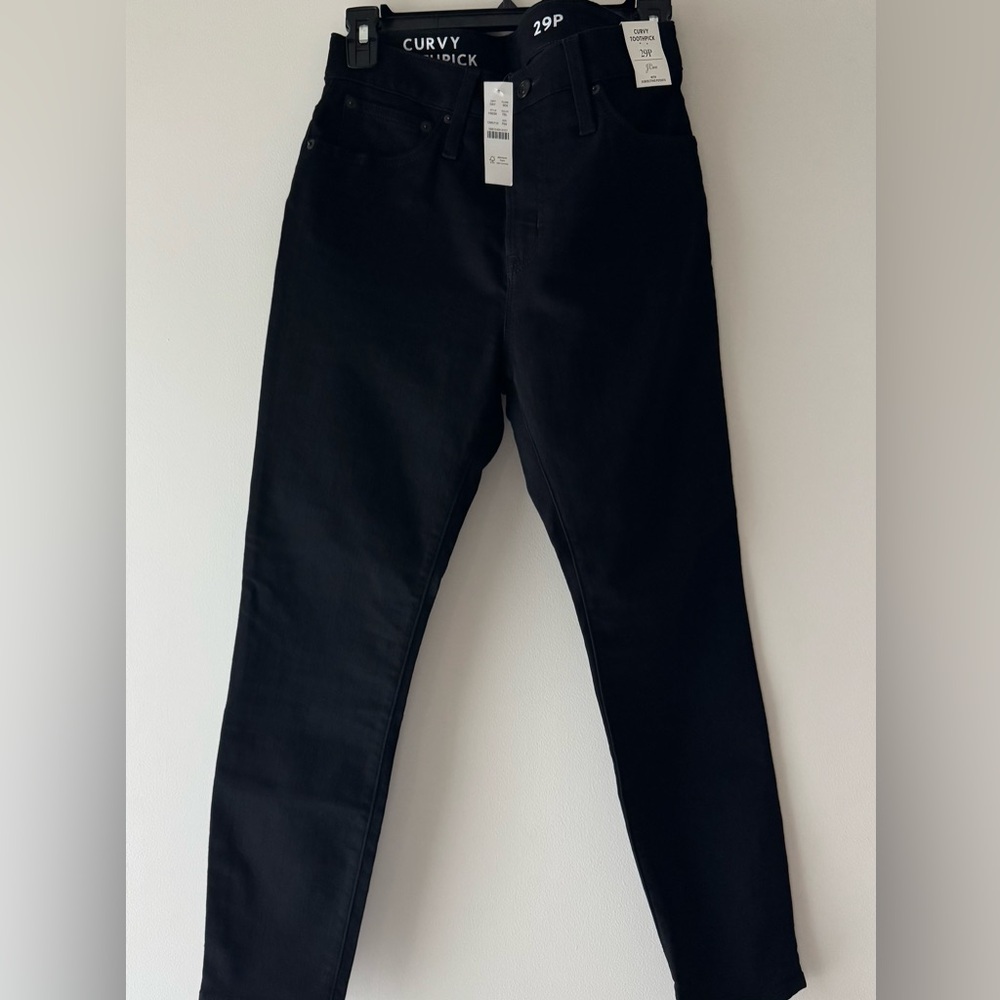 NWT J.Crew Petite Curvy Toothpick Jean in black